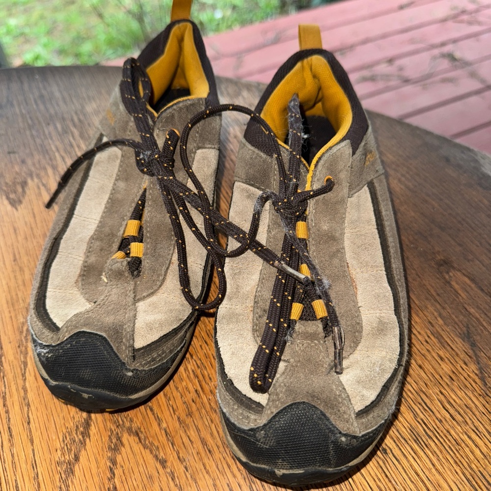Timberland Boys Brown and Tan Hiking Boots/Shoes